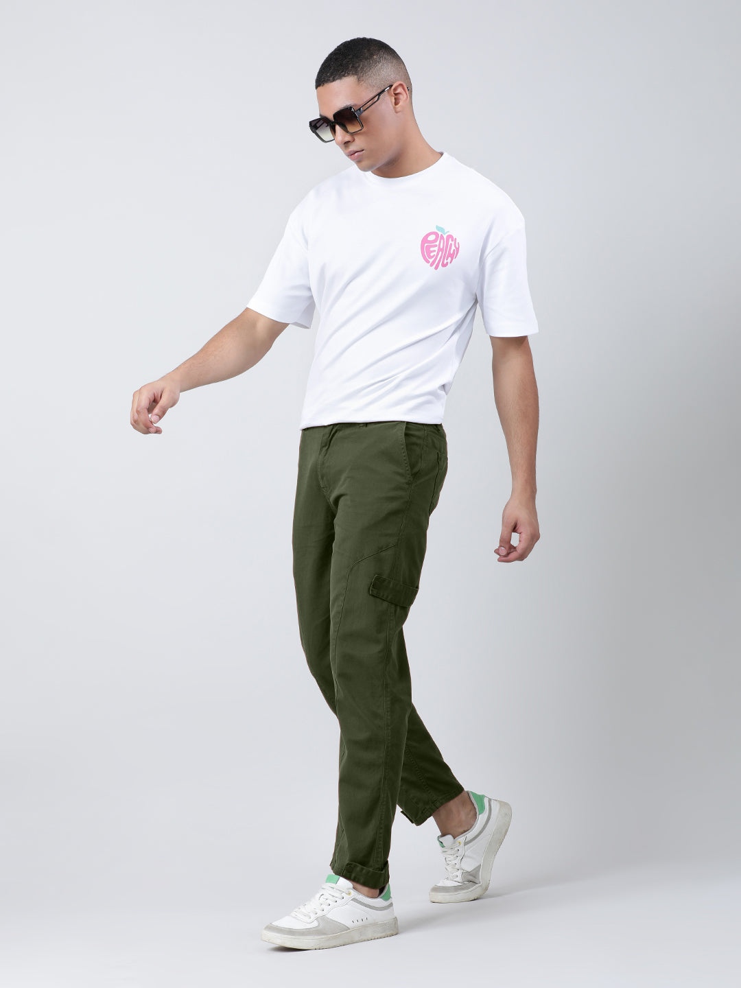 Men Olive Relaxed Fit Solid Carpenter Style Trouser with Loop Detailing