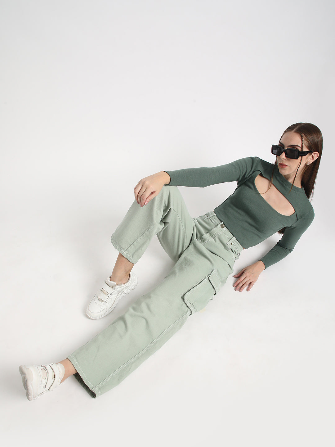 Women Green Skinny Fit Solid Ribbed Top with Front cut-out Detailing