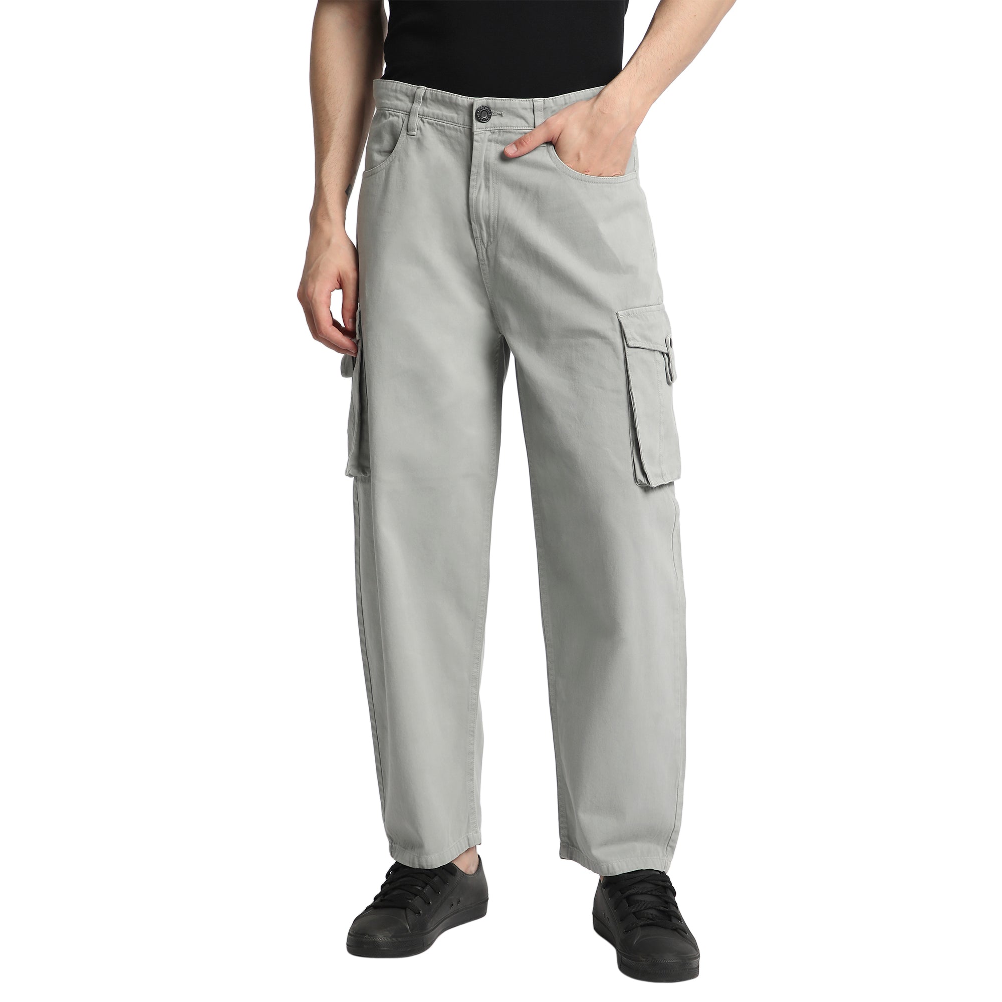 MEN-BAGGY-FIT-CARGO-TROUSERS_2