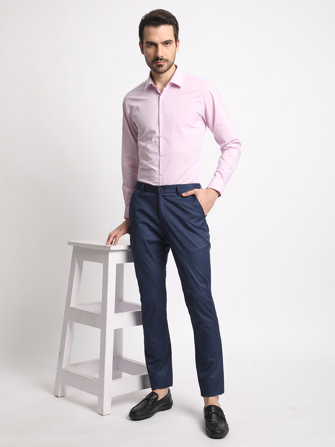 Men-Lilac-Coloured-75% Cotton 25%Polyester -Formal-Shirt-With-Patch-Pocket