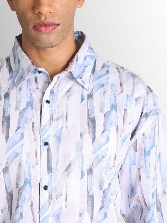 Men White/Blue Regular fit Printed Casual Shirt