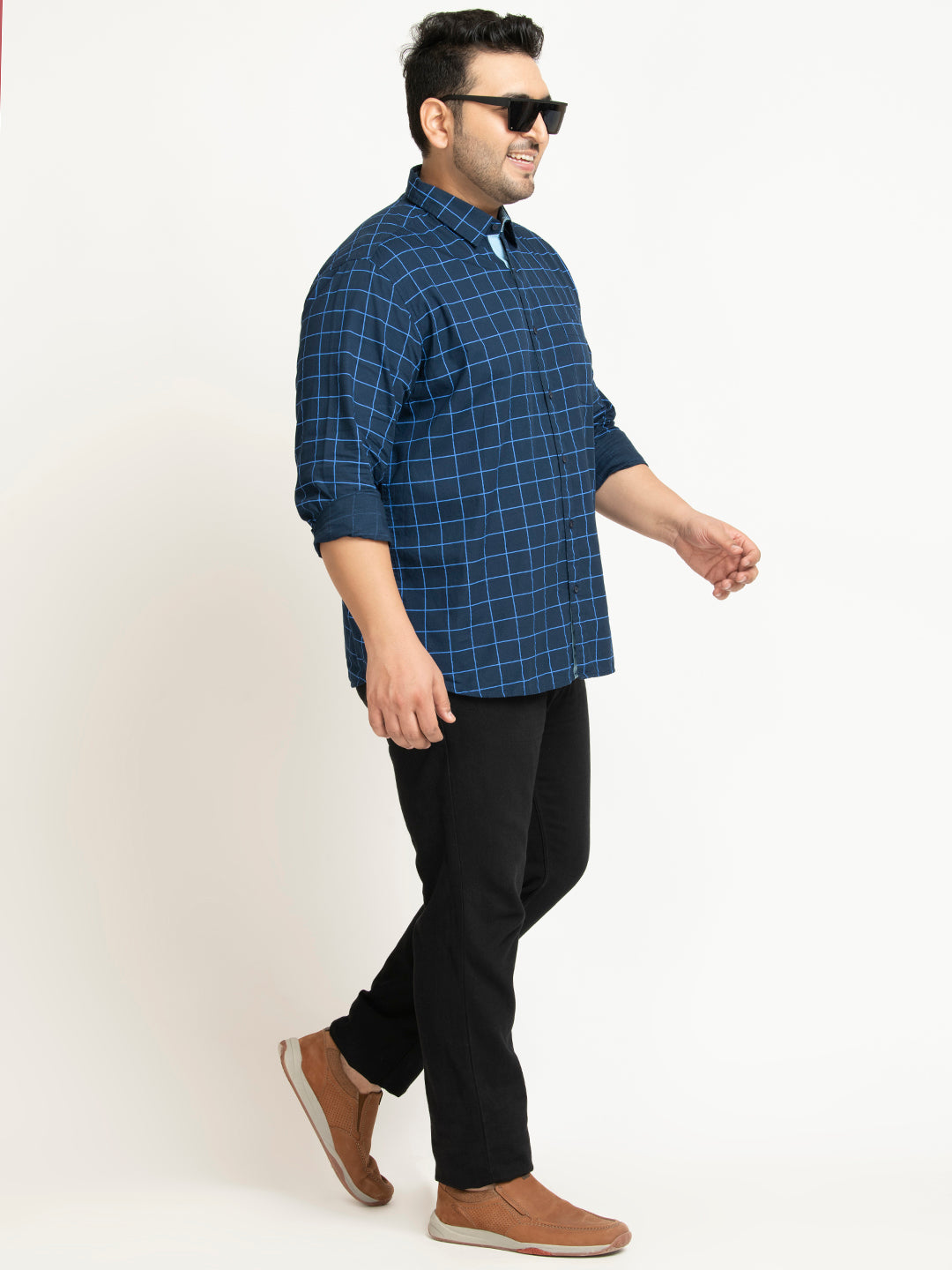 Men Navy Blue Regular Fit Checkered Casual Shirt